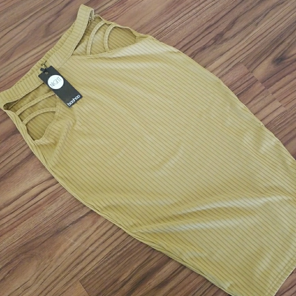 Boohoo skirt